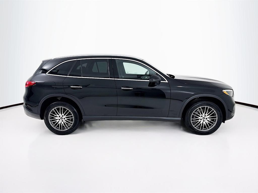 new 2026 Mercedes-Benz GLC 300 car, priced at $53,025