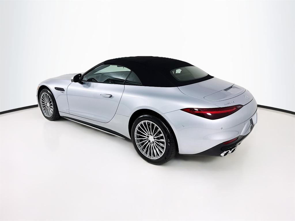 new 2025 Mercedes-Benz AMG SL 43 car, priced at $116,470