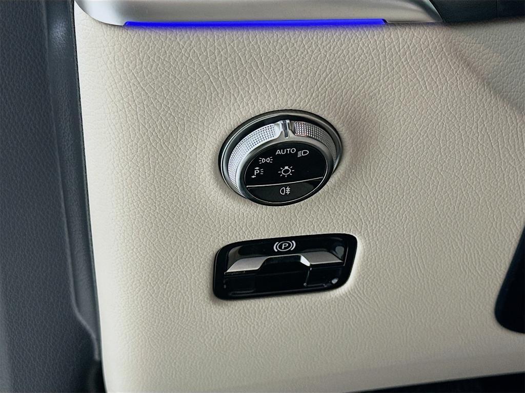 new 2026 Mercedes-Benz GLC 300 car, priced at $63,800