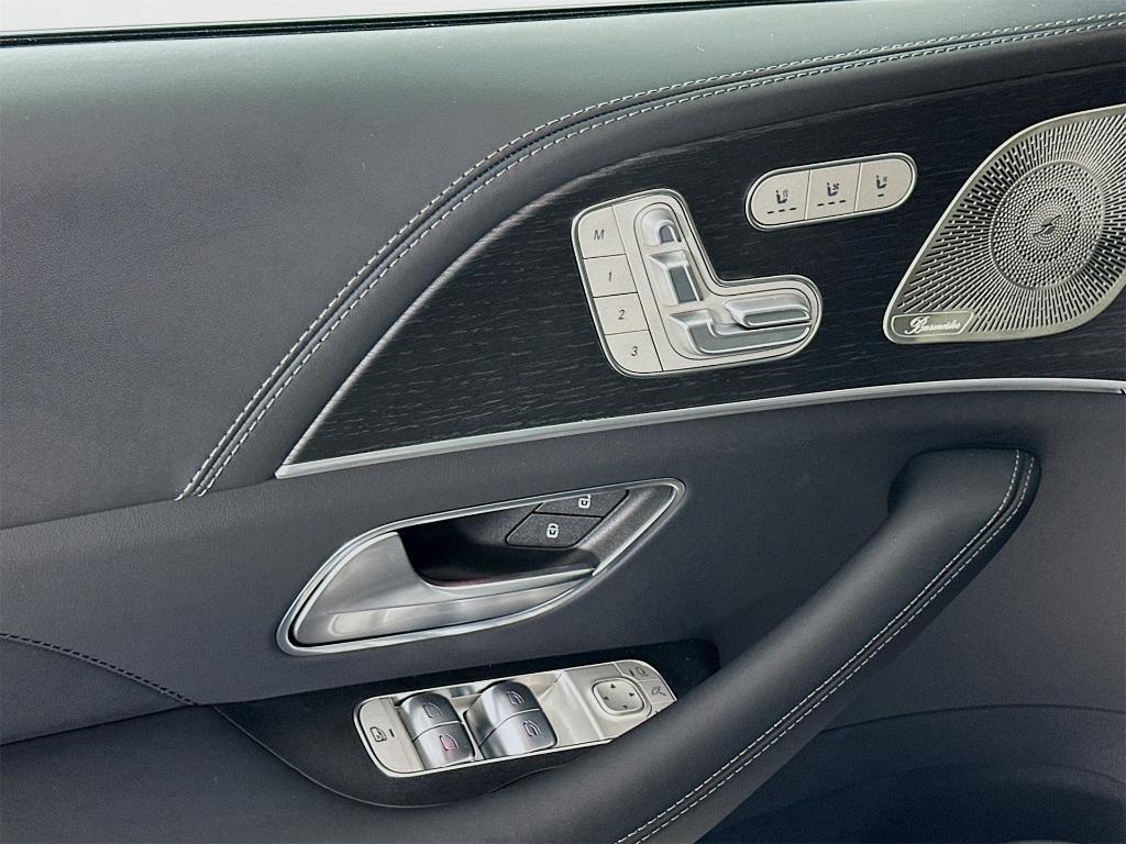 new 2026 Mercedes-Benz AMG GLE 63 car, priced at $140,275