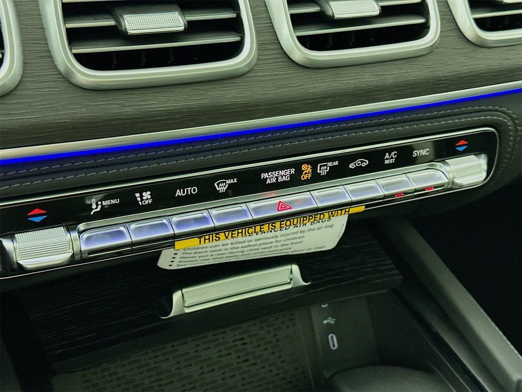 new 2026 Mercedes-Benz AMG GLE 63 car, priced at $140,275