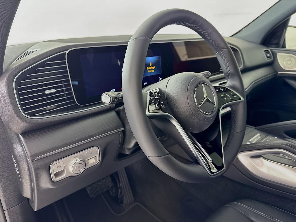 new 2026 Mercedes-Benz GLE 450 car, priced at $83,310