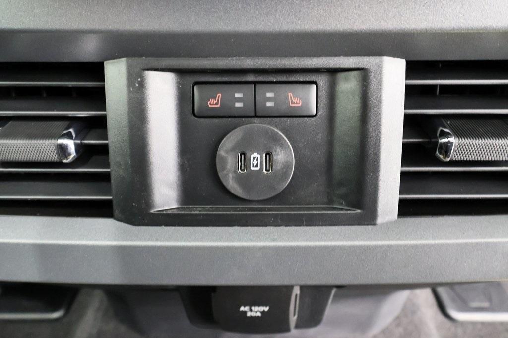 new 2025 Ford F-350 car, priced at $86,305