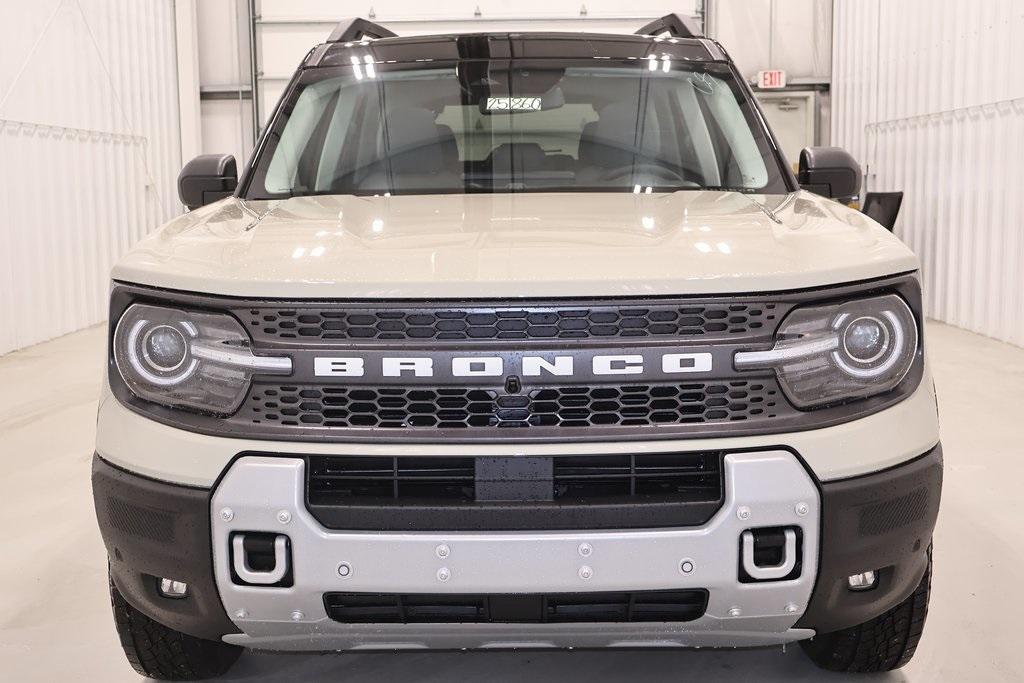new 2025 Ford Bronco Sport car, priced at $41,905