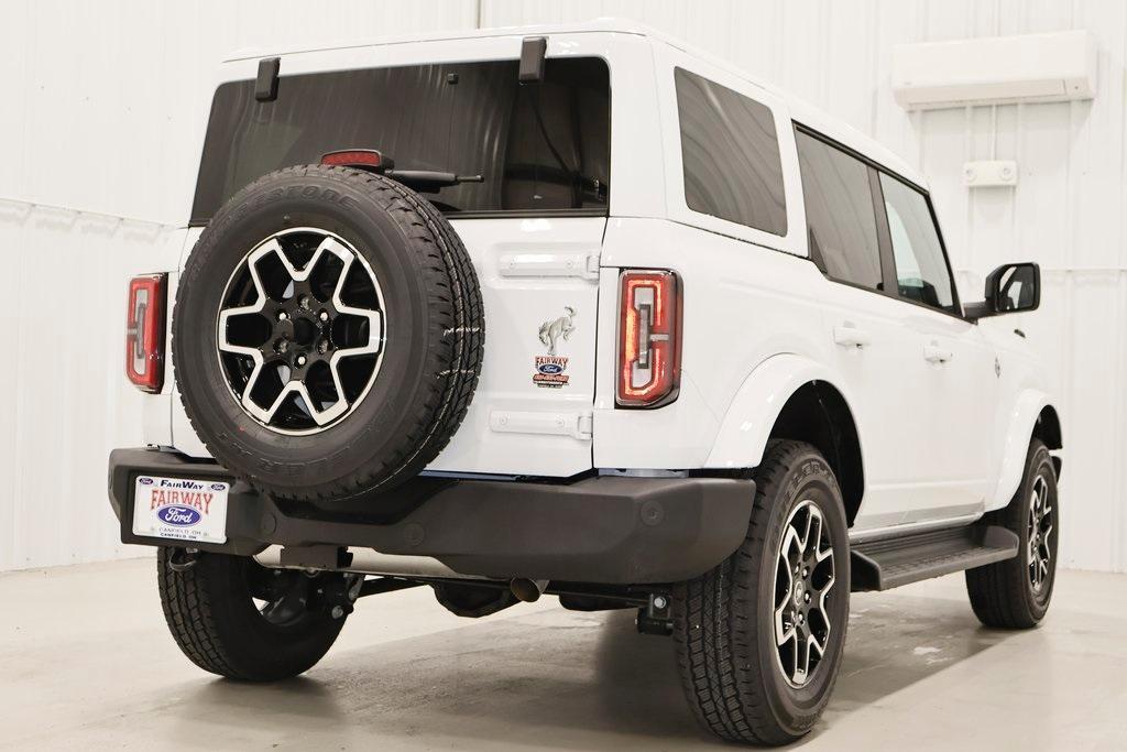 new 2025 Ford Bronco car, priced at $49,190