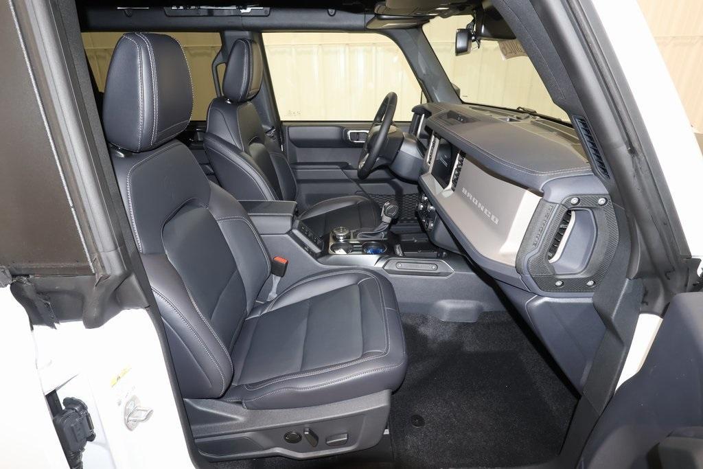 new 2025 Ford Bronco car, priced at $49,190