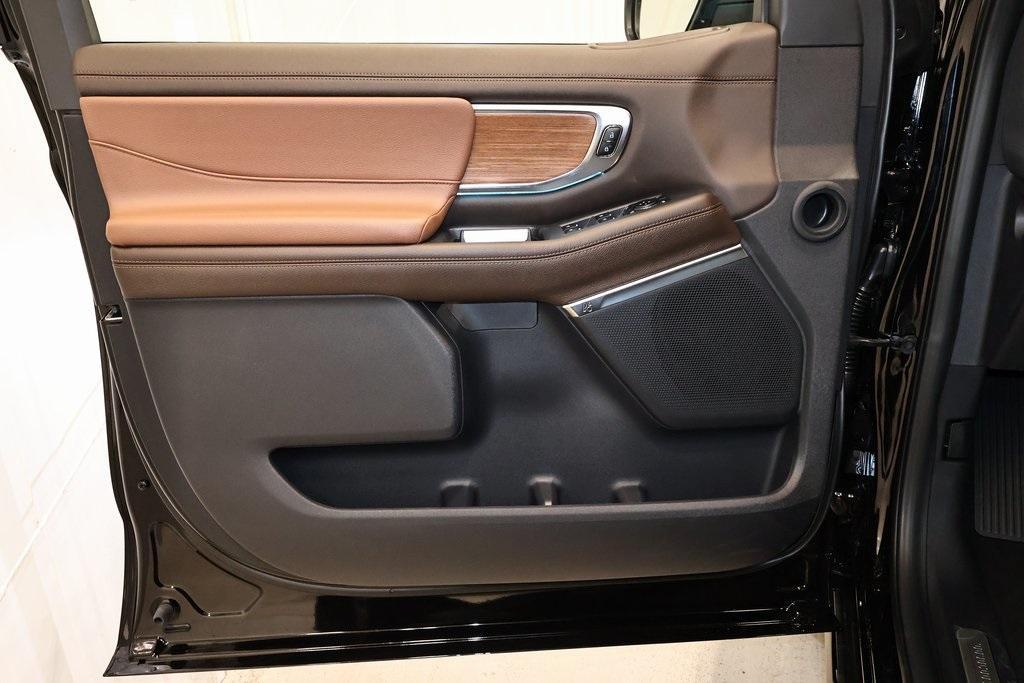 new 2025 Ford Expedition Max car, priced at $86,540