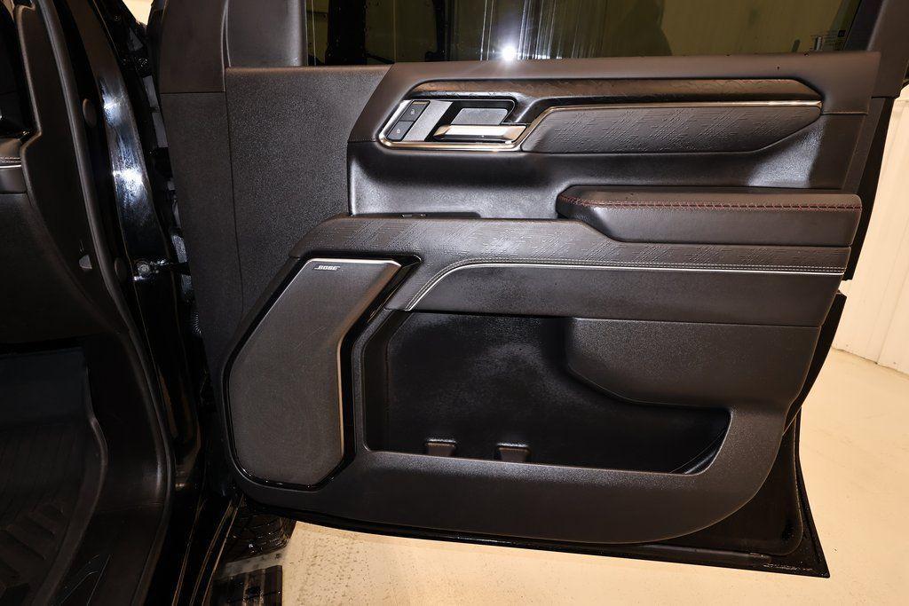 used 2024 GMC Sierra 2500 car, priced at $77,000