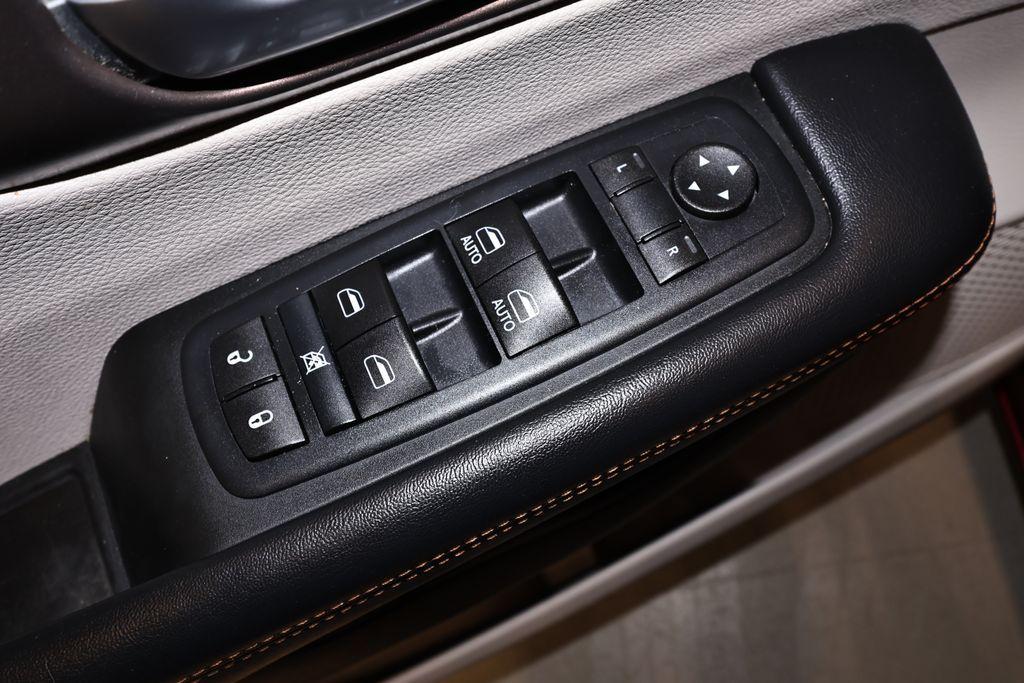 used 2017 Chrysler Pacifica car, priced at $11,300