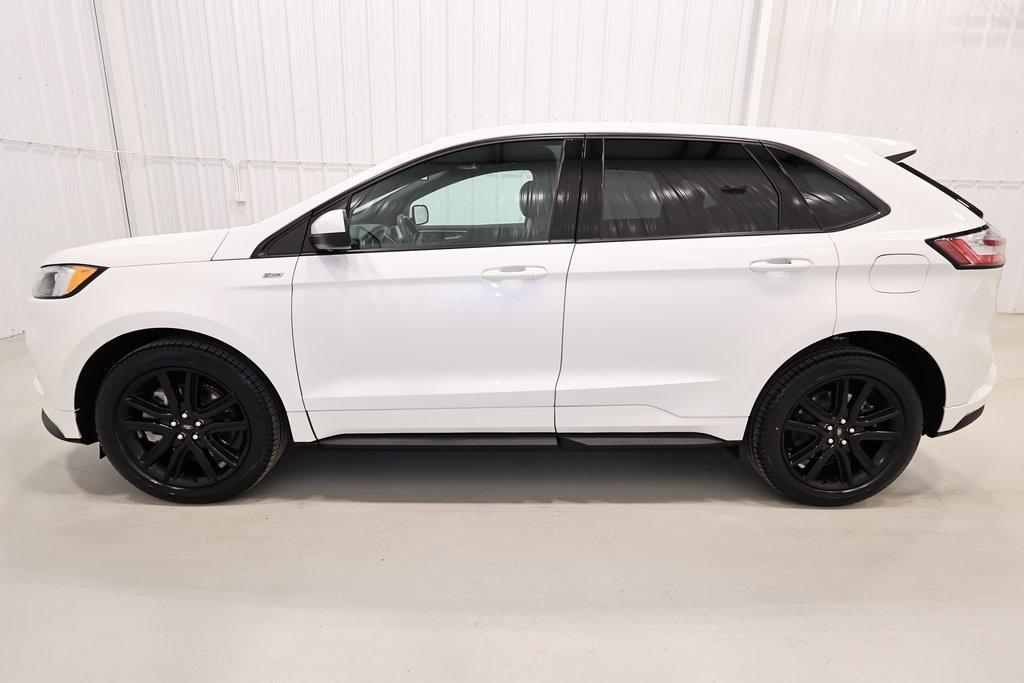 used 2023 Ford Edge car, priced at $29,000