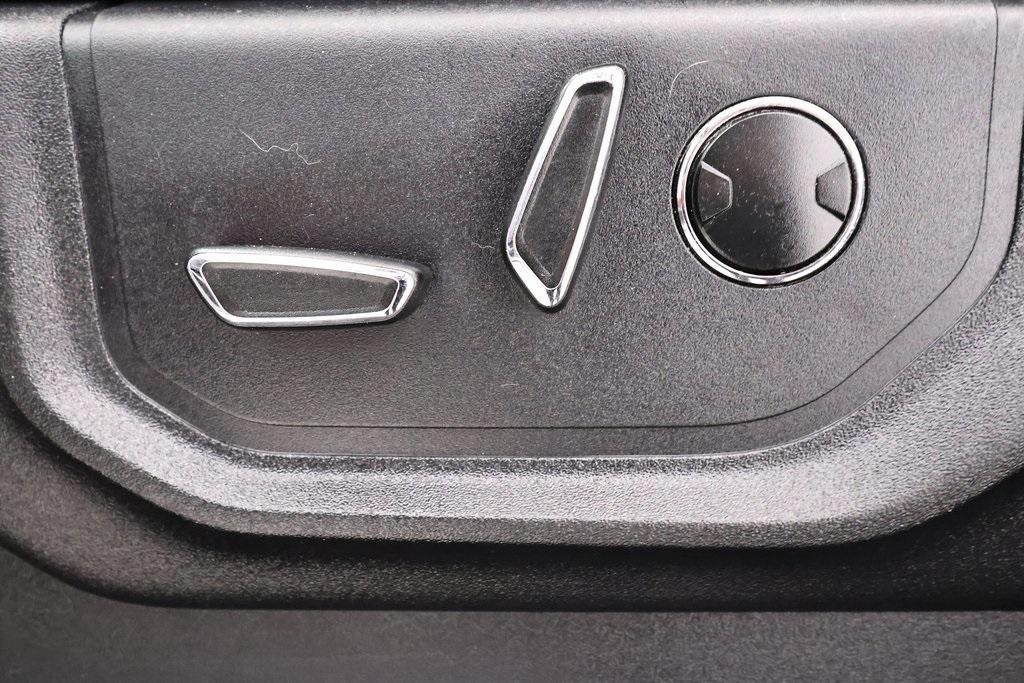 used 2015 Ford F-150 car, priced at $18,000