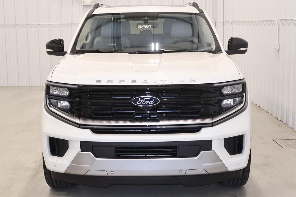 new 2025 Ford Expedition Max car, priced at $91,170