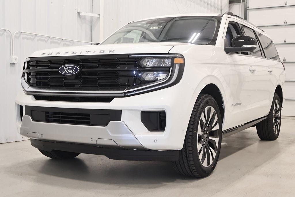 new 2025 Ford Expedition Max car, priced at $91,170