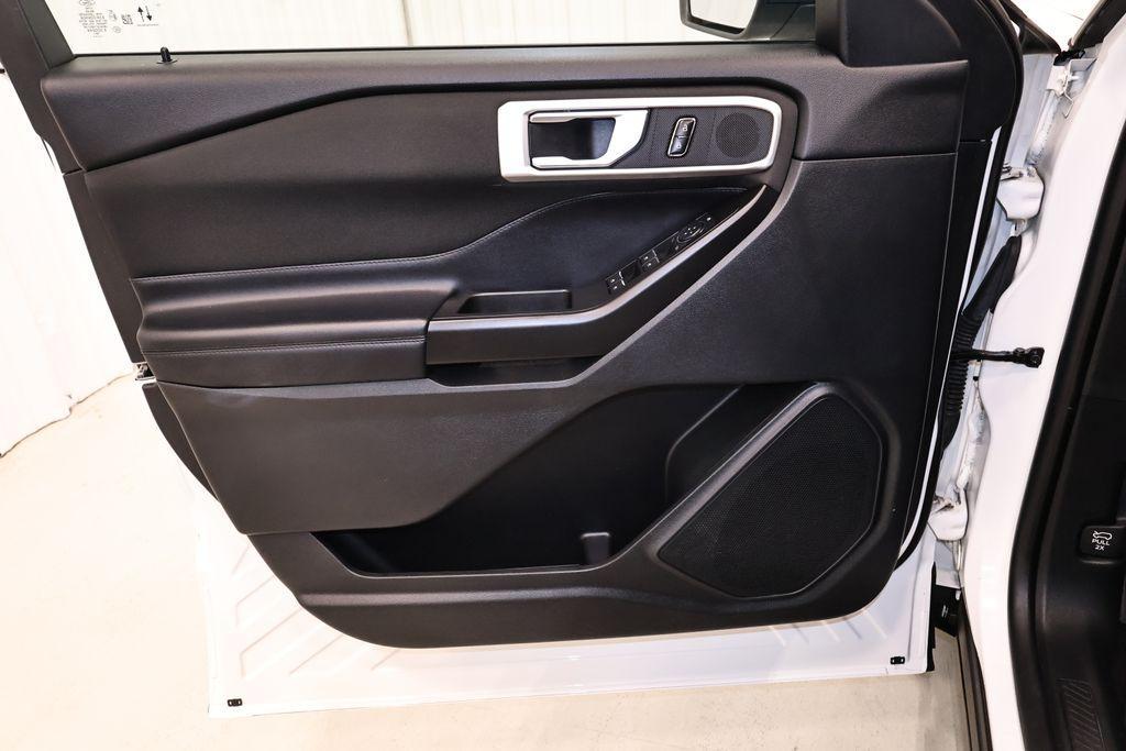 used 2020 Ford Explorer car, priced at $24,000