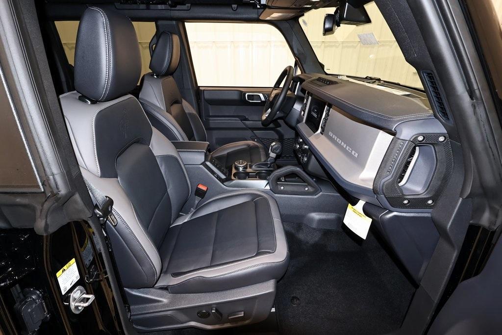 new 2025 Ford Bronco car, priced at $55,890
