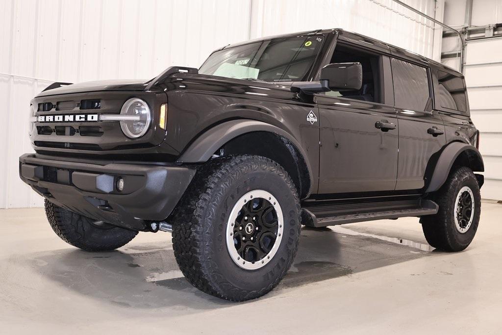 new 2025 Ford Bronco car, priced at $55,890