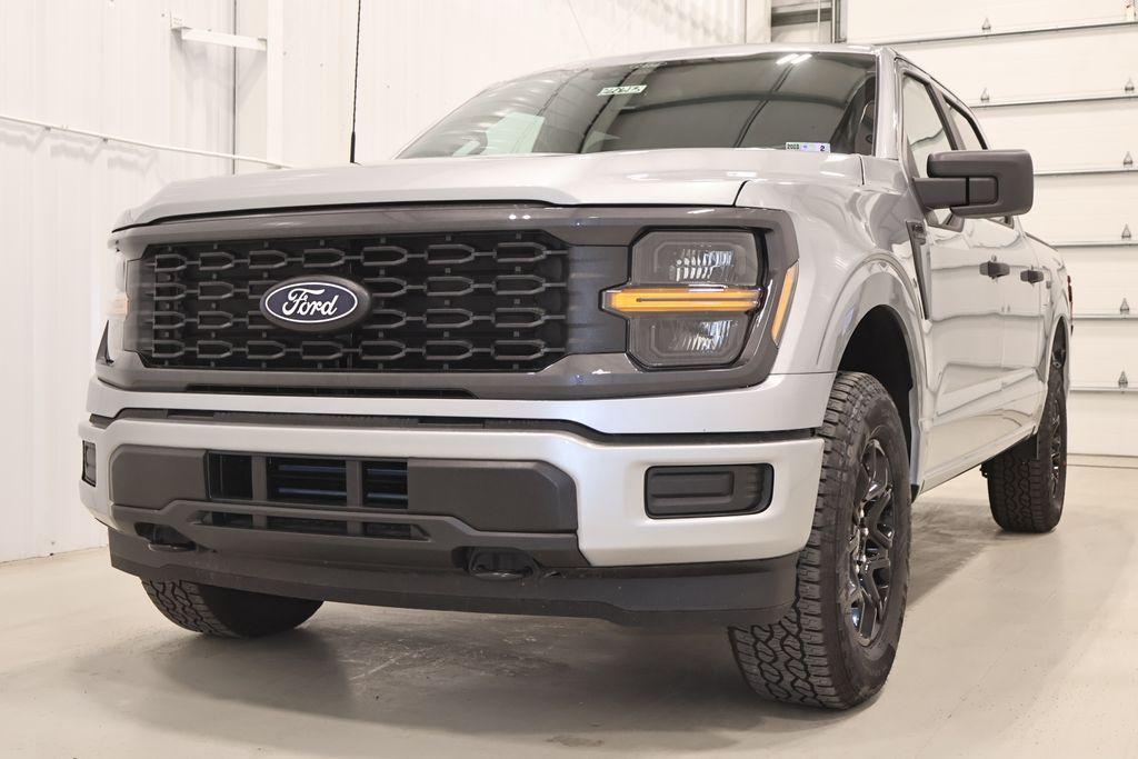 new 2026 Ford F-150 car, priced at $47,155