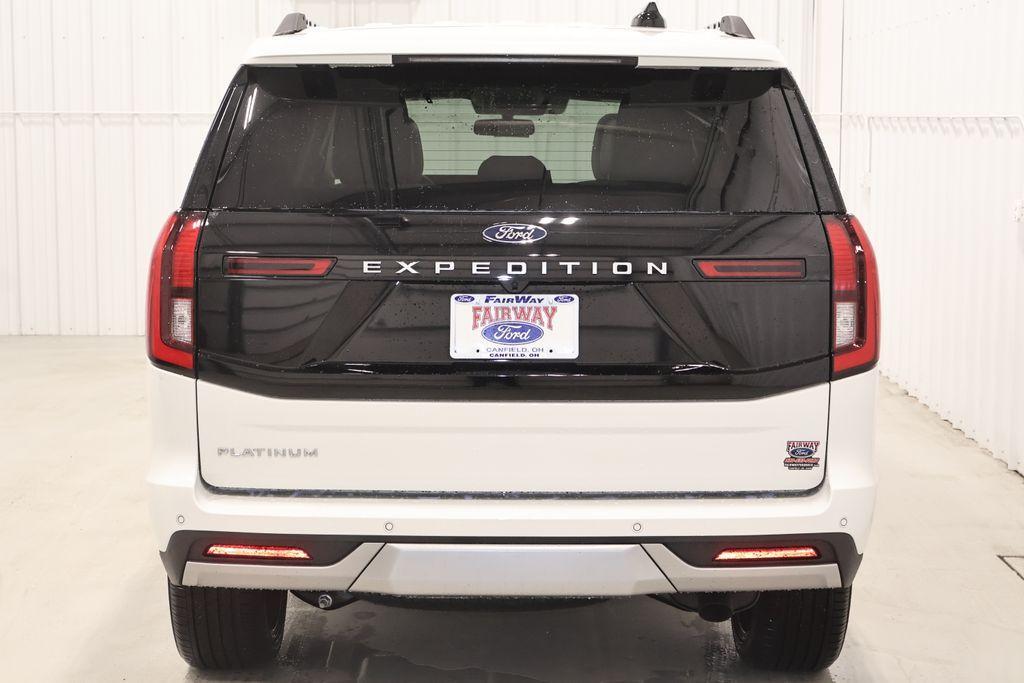 new 2026 Ford Expedition car, priced at $85,465