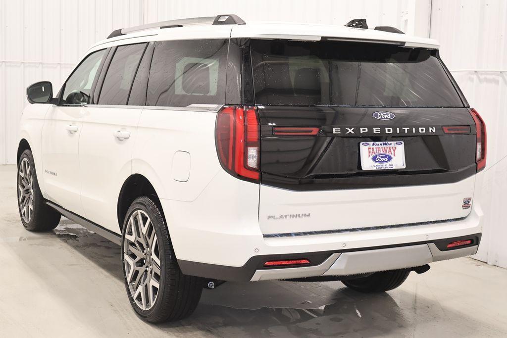 new 2026 Ford Expedition car, priced at $85,335