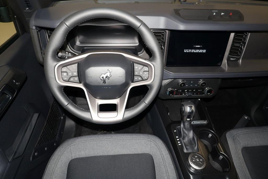 new 2025 Ford Bronco car, priced at $43,175