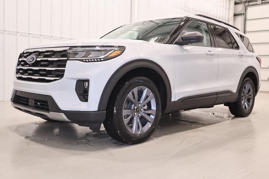 new 2026 Ford Explorer car, priced at $44,235