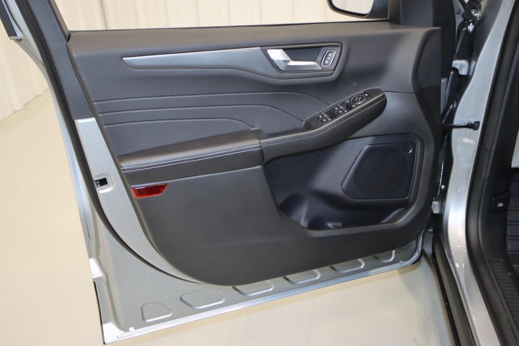 used 2024 Ford Escape car, priced at $24,000