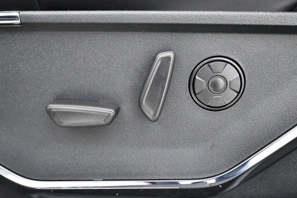 new 2025 Ford F-350 car, priced at $92,115