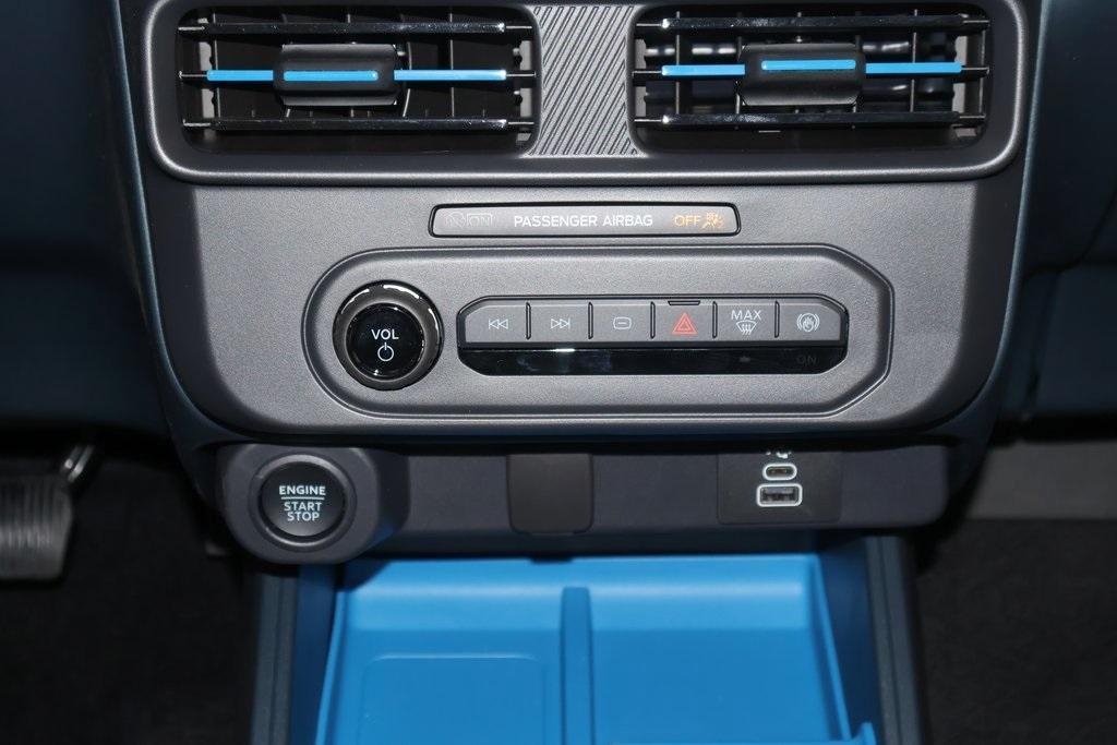 new 2025 Ford Maverick car, priced at $30,505