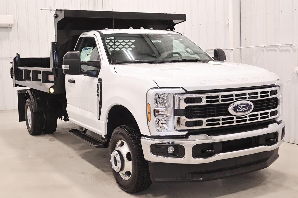 new 2025 Ford F-350 car, priced at $70,783