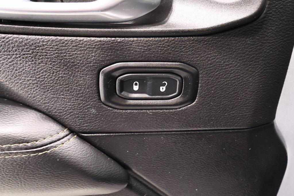 used 2022 Jeep Wrangler Unlimited car, priced at $33,500