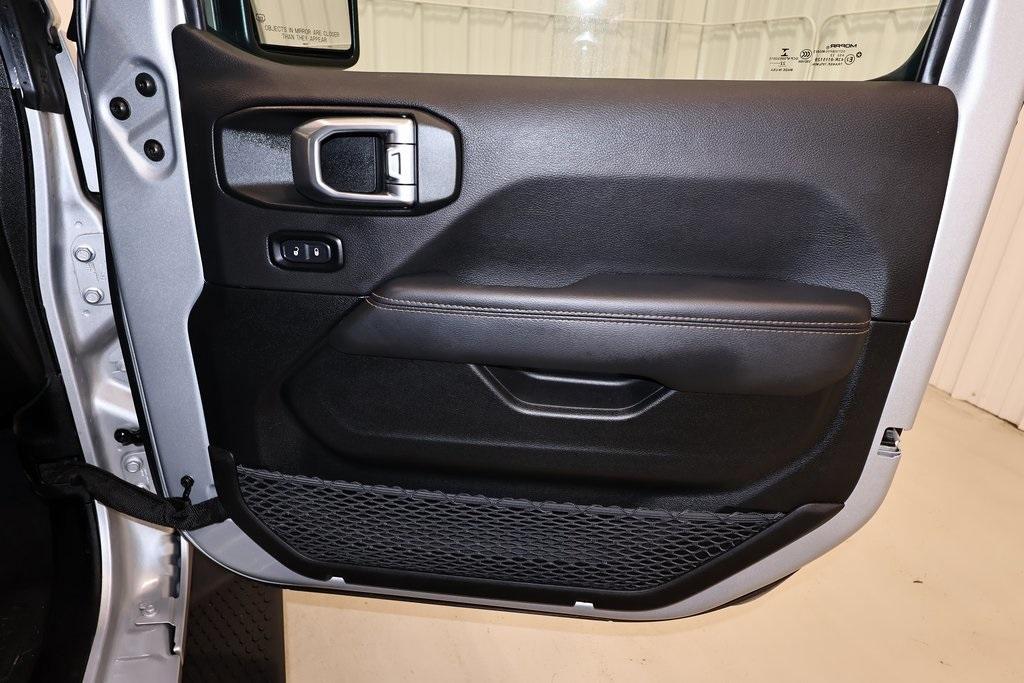 used 2022 Jeep Wrangler Unlimited car, priced at $33,500