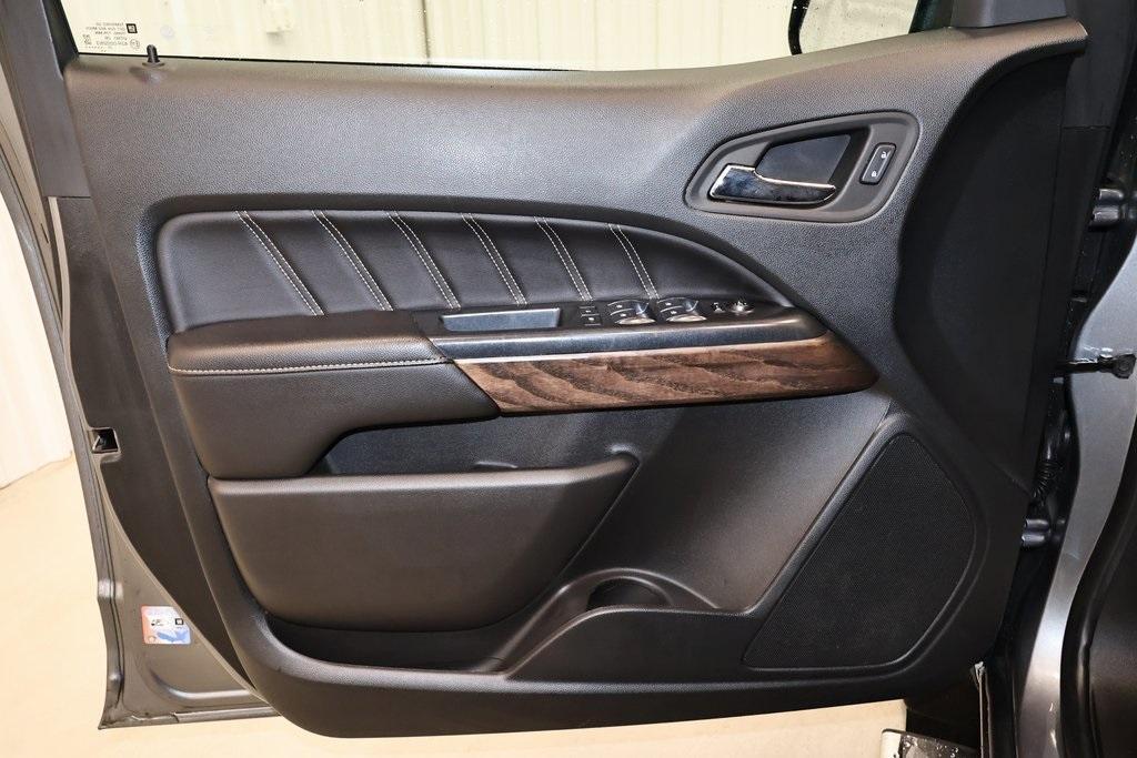 used 2021 GMC Canyon car, priced at $27,200