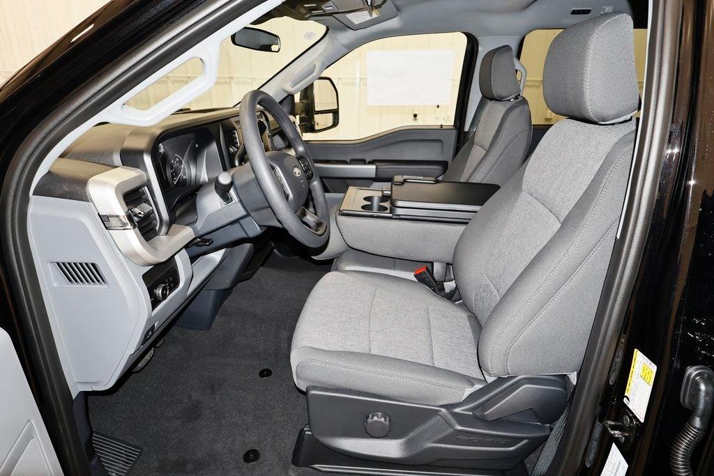 new 2025 Ford F-350 car, priced at $78,215