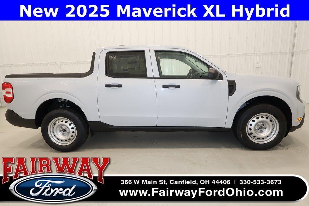 new 2025 Ford Maverick car, priced at $28,075