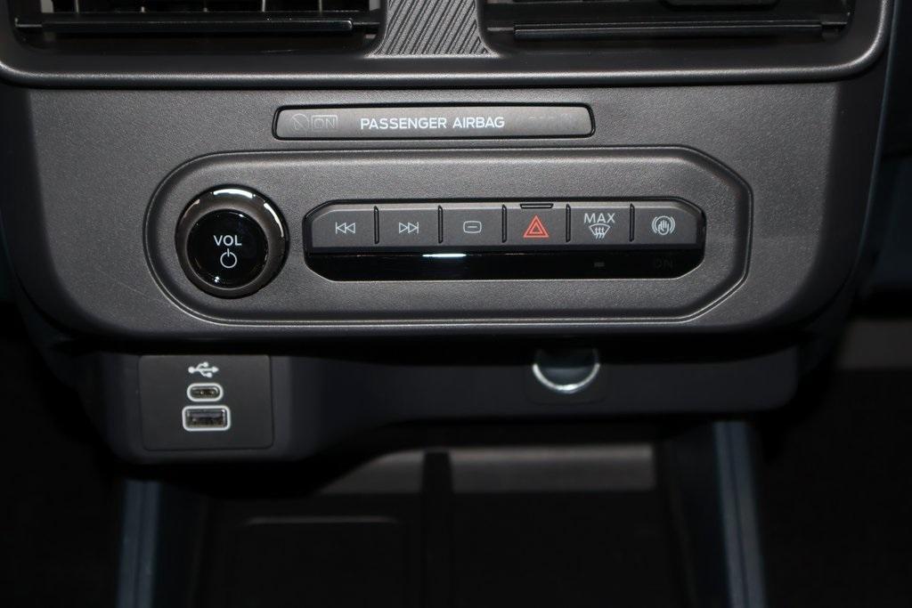 new 2025 Ford Maverick car, priced at $28,075