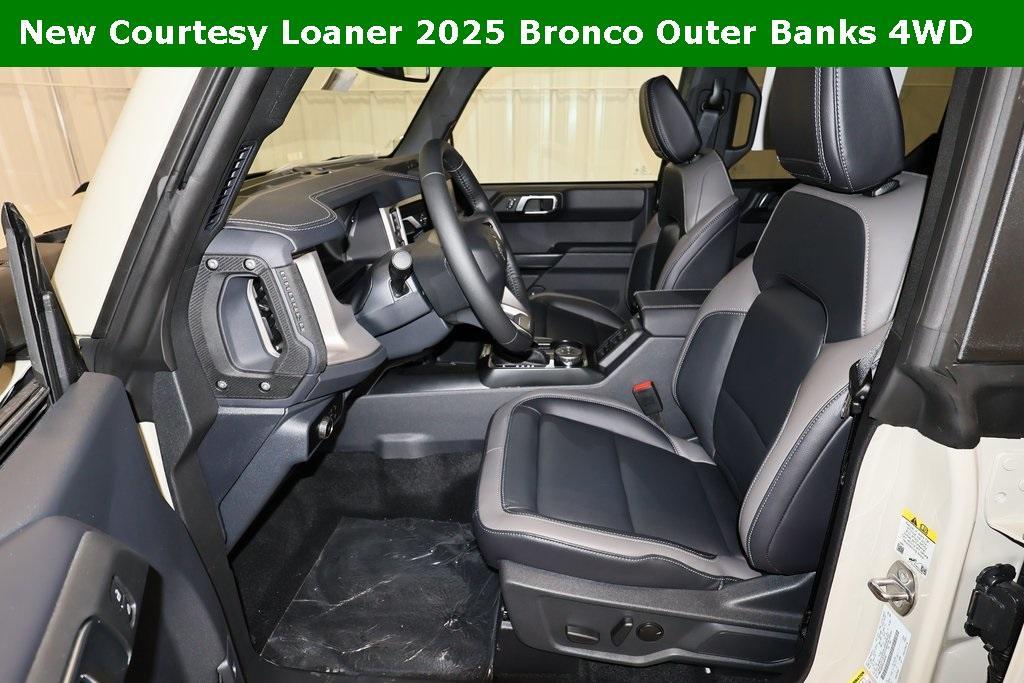new 2025 Ford Bronco car, priced at $53,260