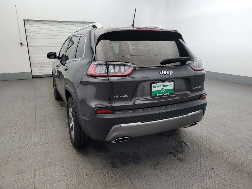 used 2021 Jeep Cherokee car, priced at $17,495