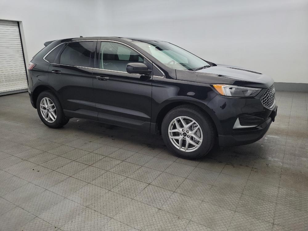 used 2024 Ford Edge car, priced at $25,295