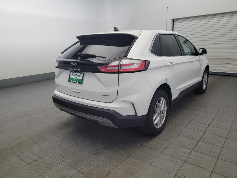 used 2024 Ford Edge car, priced at $22,395