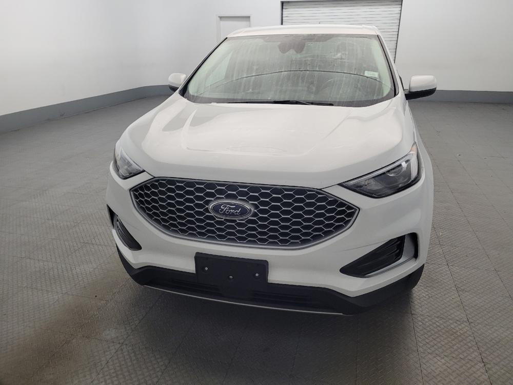 used 2024 Ford Edge car, priced at $22,395