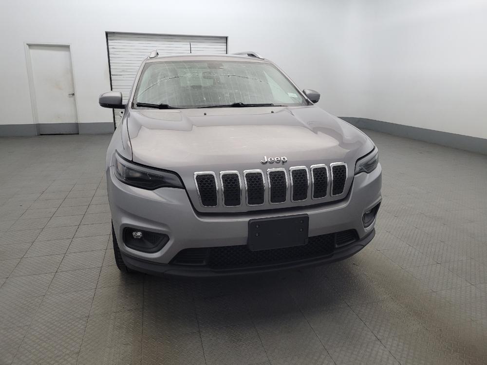used 2019 Jeep Cherokee car, priced at $18,995