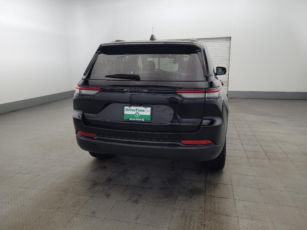 used 2023 Jeep Grand Cherokee car, priced at $22,695