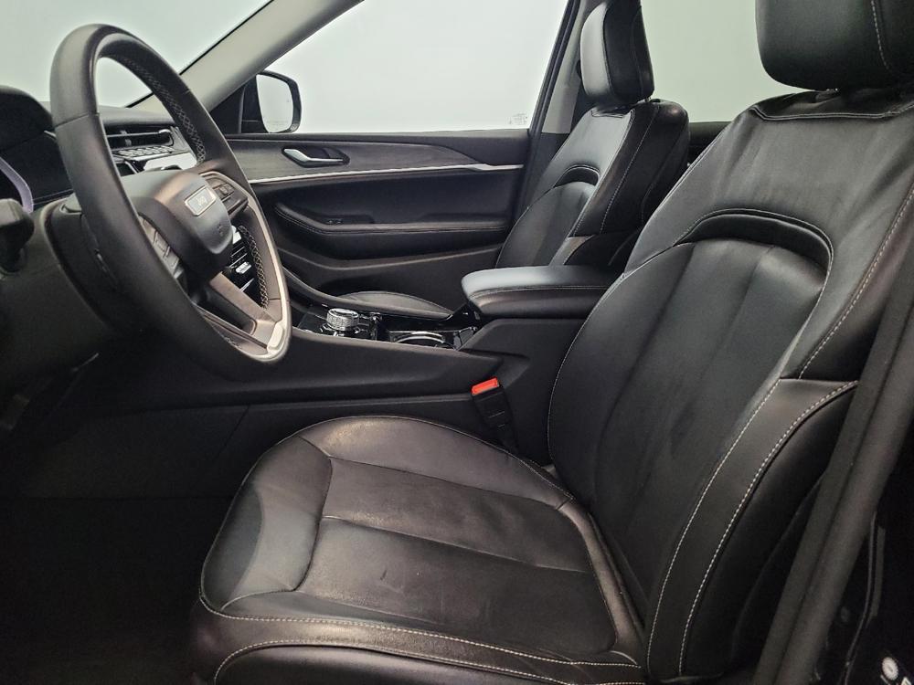 used 2023 Jeep Grand Cherokee car, priced at $22,695