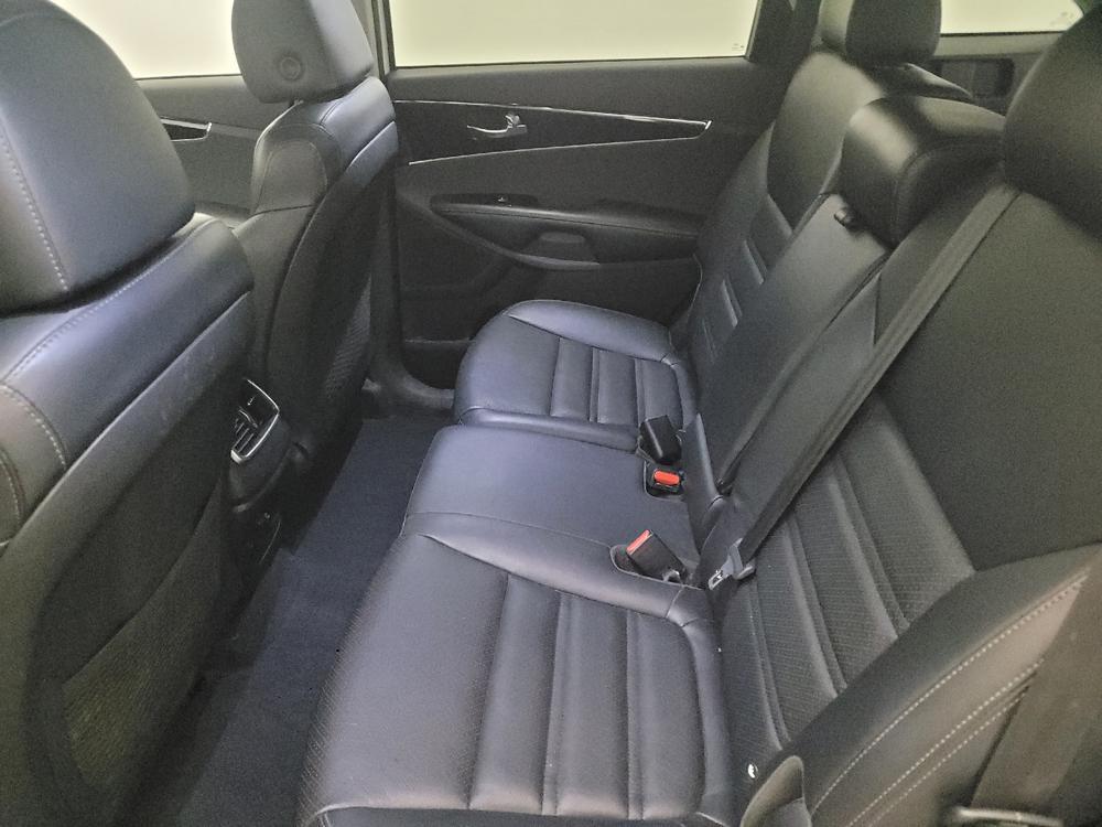 used 2019 Kia Sorento car, priced at $23,195