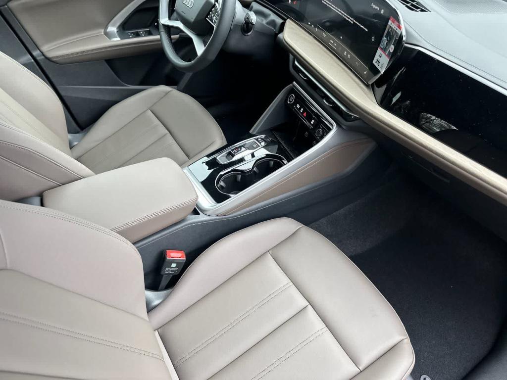 new 2025 Audi Q5 car, priced at $58,653