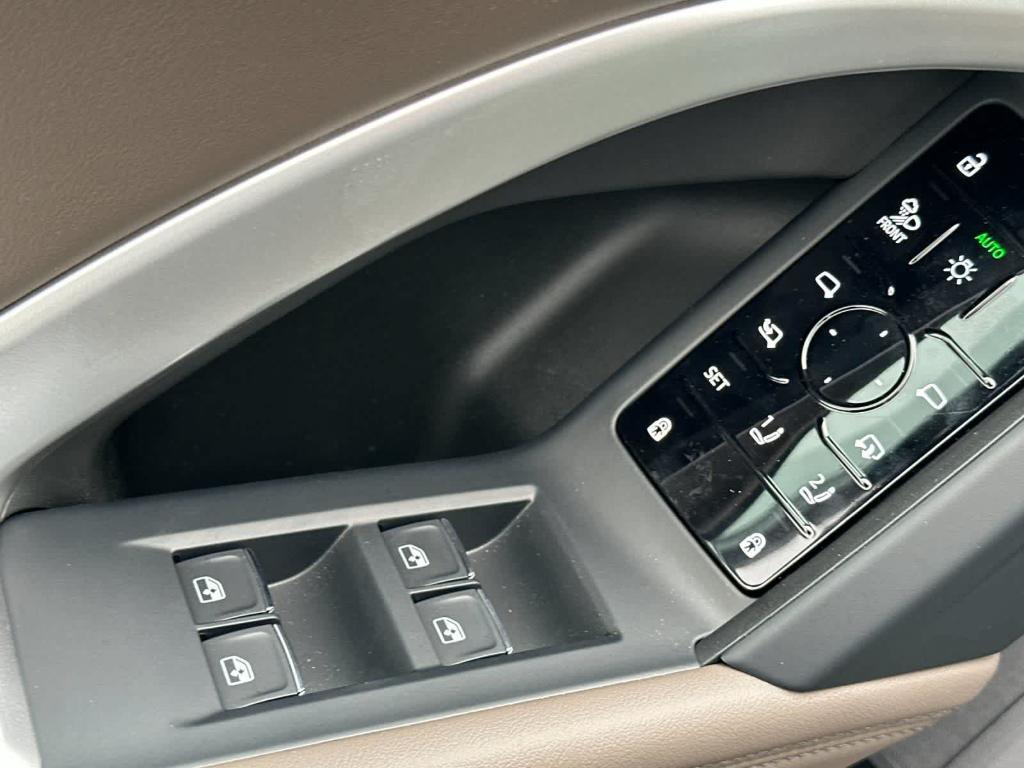 new 2025 Audi Q5 car, priced at $58,653