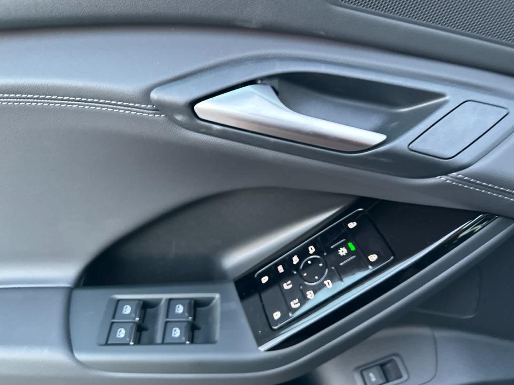 new 2025 Audi Q6 e-tron car, priced at $66,070