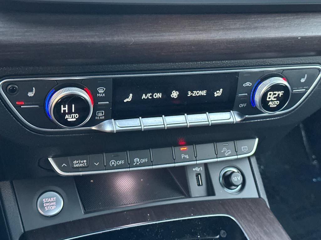 used 2024 Audi Q5 car, priced at $40,498