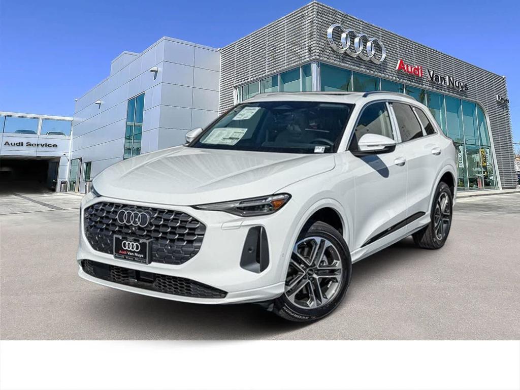 new 2025 Audi Q5 car, priced at $53,641