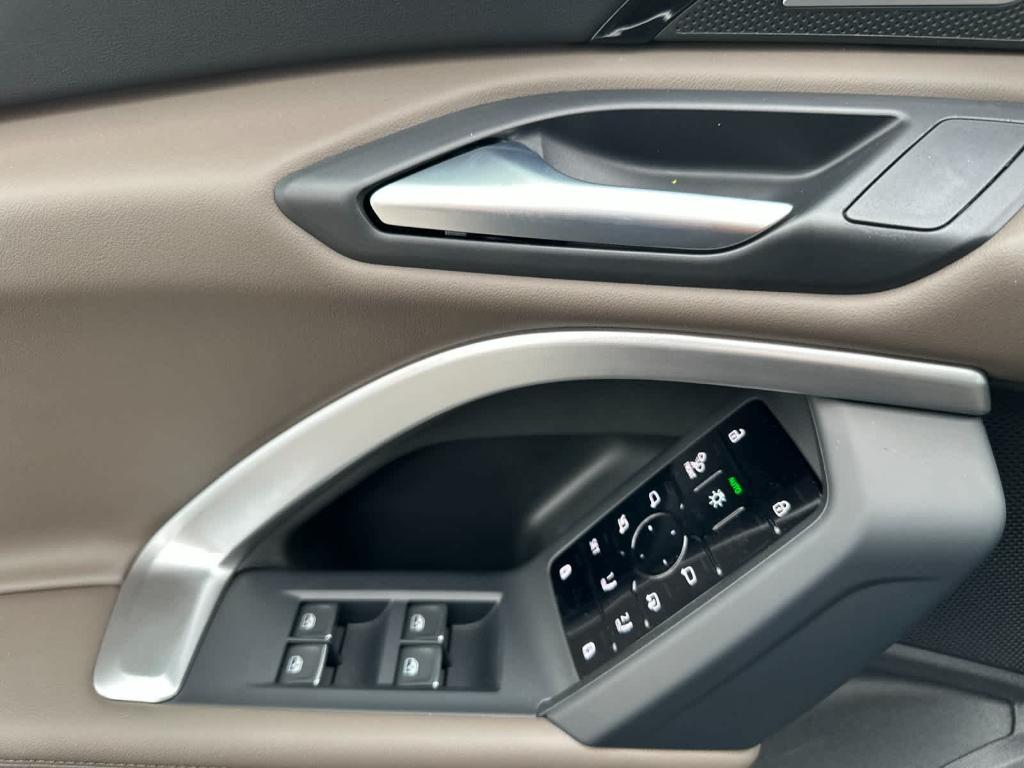 new 2025 Audi Q5 car, priced at $57,638